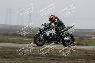 media/Nov-29-2025-TrackDaz (Sat) [[10ae2d9bce]]/C Group/Session 4 (Wheelie Bump)/